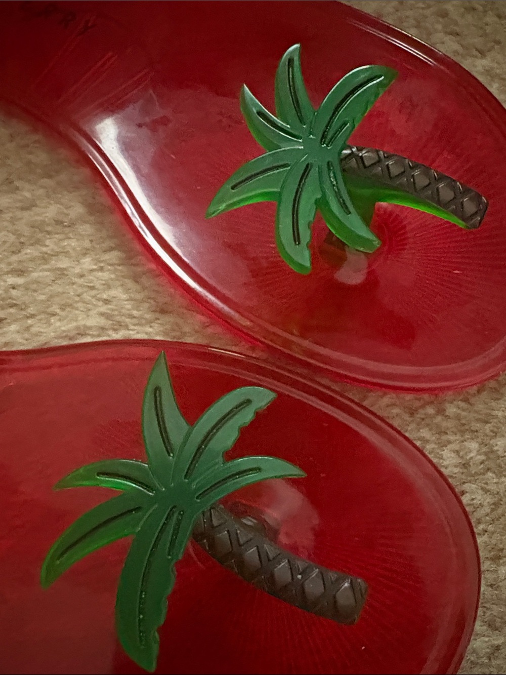Katy Perry Collections Red Jelly Sandals with Green Palm Accent - Picture 3 of 4